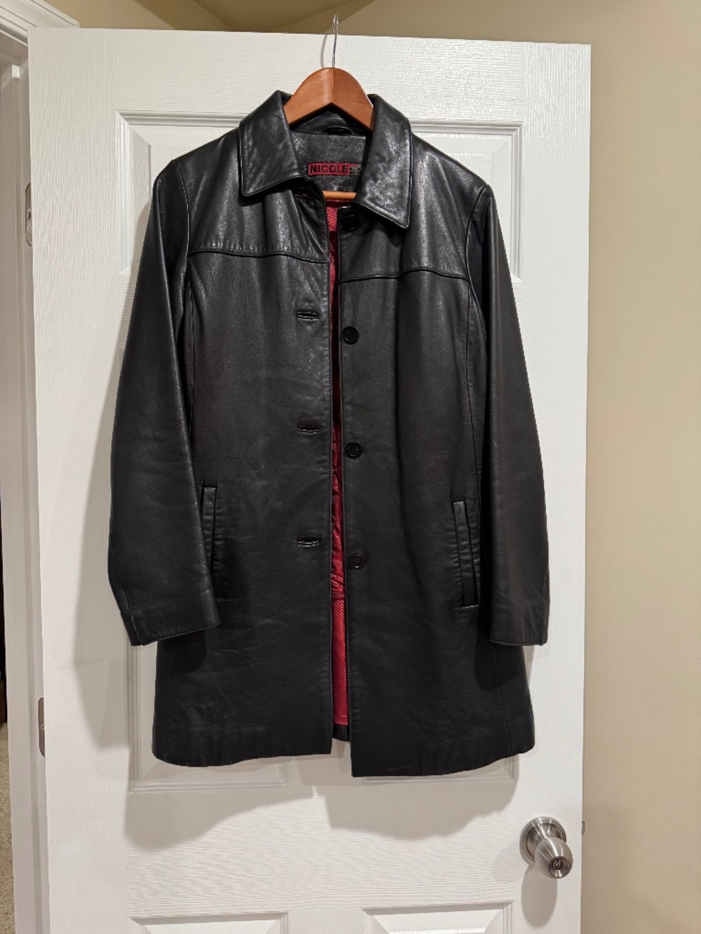 Nicole Miller 100% Leather Coat Ladies